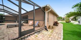 3505 Surfside Boulevard Gallery 32