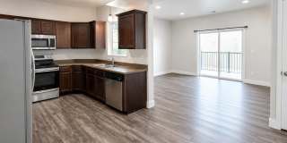 Spacious 3-Bedroom Condo with Garage in Saratoga Springs Gallery 1