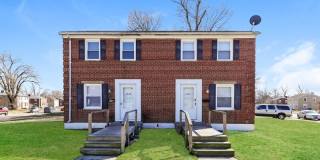 1344-1346 Cedarview WDr Gallery 1