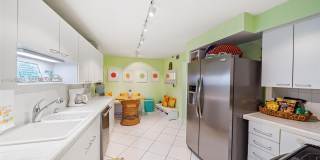 355 E Ocean Dr Gallery 10