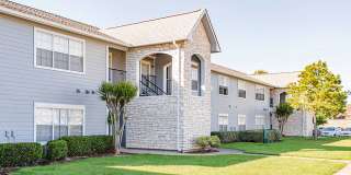 Willow Lake Gallery 37
