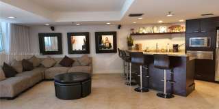 5880 Collins Ave Gallery 26