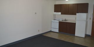 Studio Available Now! ~Blocks from the Capitol Square~ Gallery 12