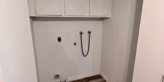 North Palm Springs Beauty move in special $500.00 of first month Gallery 10