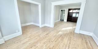 2626/28 Fratney Gallery 8