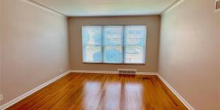8722 Delmar Boulevard Gallery 3