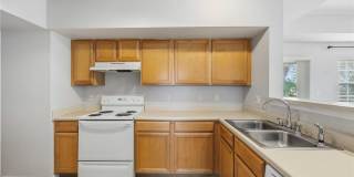1195 VILLAGIO CIRCLE Gallery 14