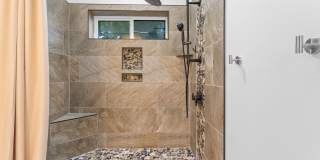 Oak Cove Condo Gallery 18