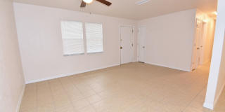 Charming 3/1 House Gallery 5