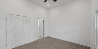 3222 Travis Street Gallery 16
