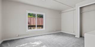 3 Bedroom Home For Rent - 3410 Easton Blvd Gallery 13