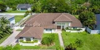 9717 SW 111th Ter Gallery 2