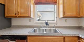 742 E Park Avenue Gallery 14