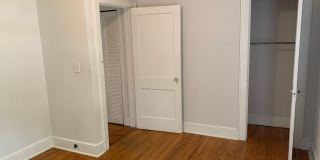 2 Bed, 1 Bath in Rosewood | Available Late August Gallery 9