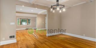 Spacious 3BR Home with Finished Attic, Fenced Yard & Easy NYC Commute – No Broker Fee Gallery 9
