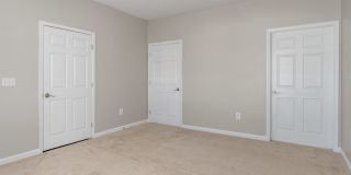 Marshall Square Apartments Gallery 11