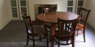 Spacious 5 bedroom house Centrally located to U of M Campus Gallery 9