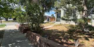 Spacious 4-Bedroom Home Near Sloan's Lake & Broncos Stadium Gallery 5