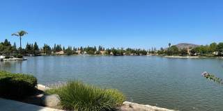 Lovely Spacious Eastlake Condo Gallery 22