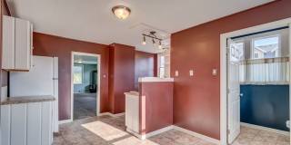 Pre-leasing September - 4bd/2bath Gallery 4
