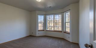 260 N. 16th Street Gallery 8