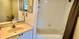 400 Crestwood Ct N Gallery 10