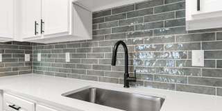 The Manor Homes of Eagle Glen Gallery 4