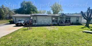 Charming 3 Bedroom Willow Springs Retreat Near Lake, Park & Clubhouse with Solar! Gallery 1