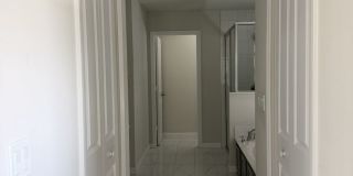 Gorgeous 3-4 bedroom Home off Becker Gallery 16