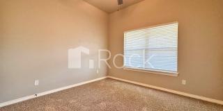Spacious Craftsman Home on cul-de-sac - Electric Included! Gallery 45