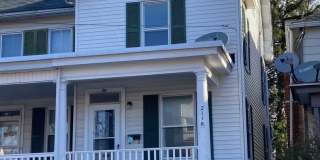 Two Story half-duplex in Waynesboro - $950/mo Gallery 1