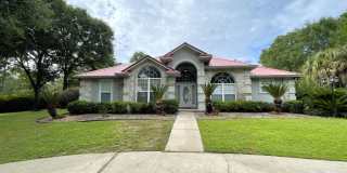 Country Living in the City limits Gallery 1