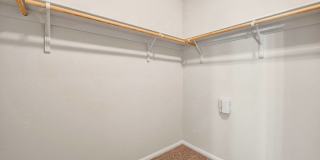 Riviera Gallery 21
