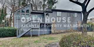 252 Paxton Circle Gallery 1