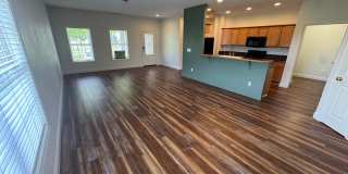 Experience Modern Main-Level Living in a Private Oak Ridge Community Gallery 7