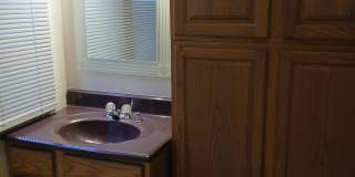 705-1 S. Poplar St Gallery 8