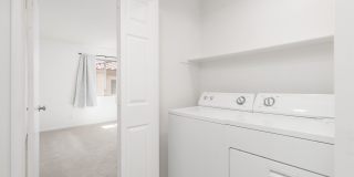 Beautiful upstairs 2-bedroom, 2-bathroom apartment Gallery 12
