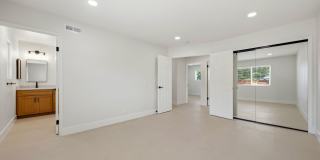 Flexible 5-Bedroom Home with BRAND NEW Designer Upgrades Gallery 12