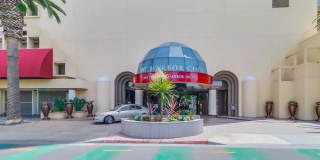 100 Harbor Drive Gallery 3