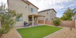 976 Bluebell Brook Street Gallery 34