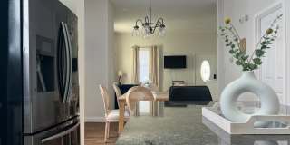 2415 N College Ave Gallery 1