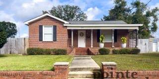 1618 W Garden St Gallery 1