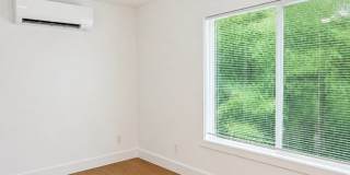 Black Mountain Garage Apartment- One occupant only! 6 Month Lease! Gallery 10