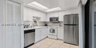 1145 N Shannon Gallery 13