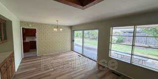 710 NW Midland Ave Gallery 21
