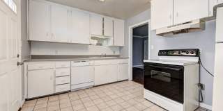 2144 Pearson Gallery 25