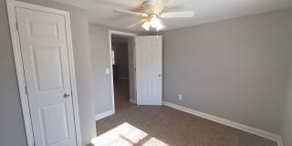 Single Family House with finished basement, garage, and backyard! Gallery 5