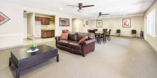 Reseda On The Park Gallery 6