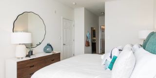 Mission Place Gallery 10