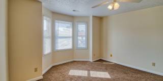 Walnut Springs Apartments Gallery 13
